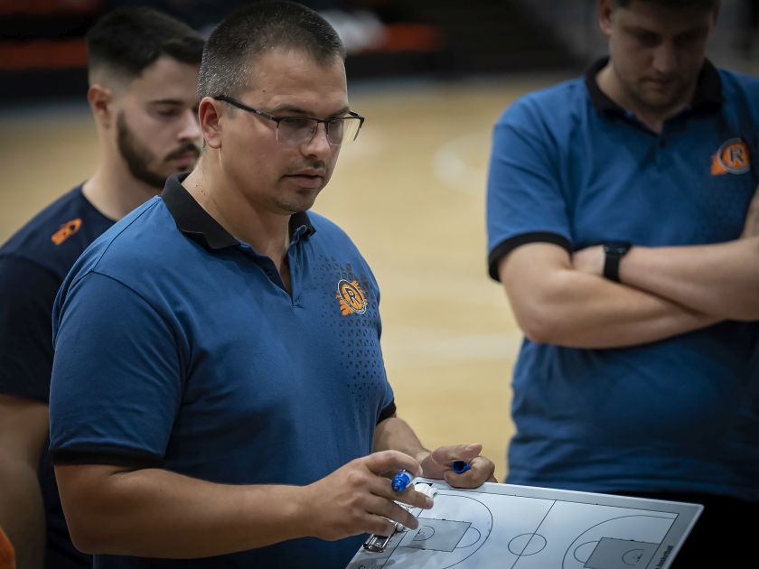 Az első hazai mérkőzésünkön mindent meg kell tennünk azért, hogy legyen esélyünk a győzelemre!